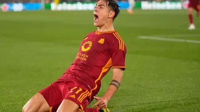 Roma'dan Dybala için yeni açıklama: Takımda kalacak mı?