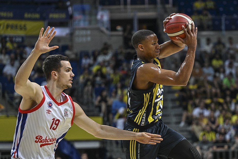 Fenerbahçe Beko finale bir adım daha yaklaştı