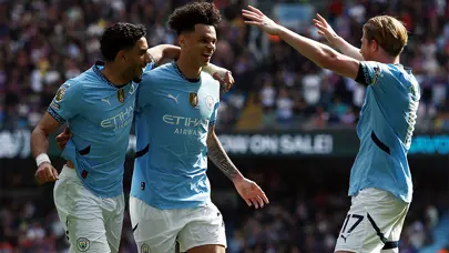 Manchester City kabustan ikinci yarıda uyandı: 7 gollü maçta Ederson rekorunu geliştirdi