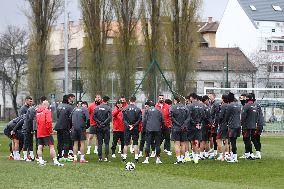A Milli Takım Avusturya hazırlıklarını sürdürüyor
