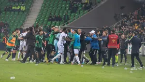 Sakaryaspor - Kocaelispor maçından sonra ortalık karıştı: "Acımasızca ve alçakça saldırdılar" Sakaryaspor - Kocaelispor maçından sonra ortalık karıştı: "Acımasızca ve alçakça saldırdılar"