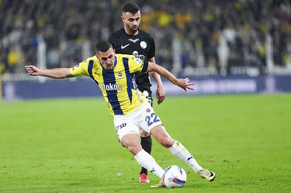 Trio ekibi noktayı koydu: 2 kırmızı kart ve penaltı kararı doğru mu? - 8 Trio ekibi noktayı koydu: 2 kırmızı kart ve penaltı kararı doğru mu? - 8