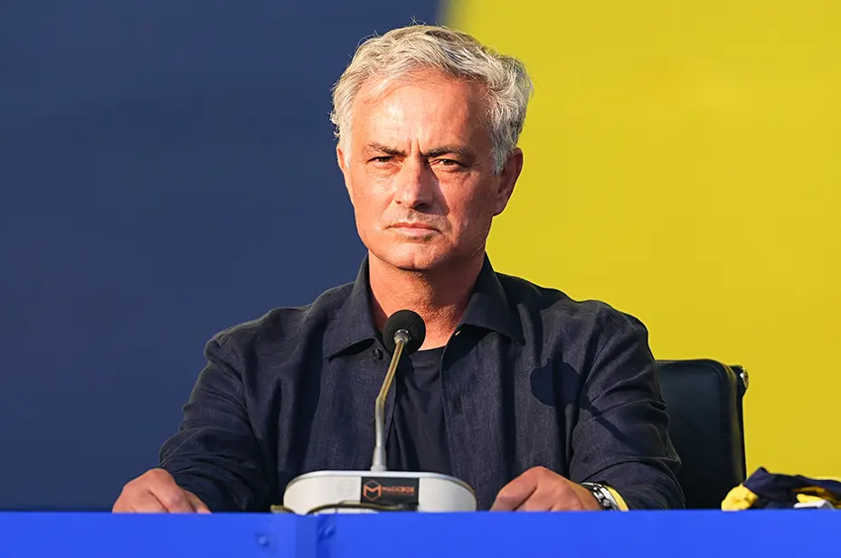 Sezon başlamadan Mourinho biletini kesti - 1 Sezon başlamadan Mourinho biletini kesti - 1