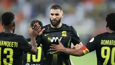 Suudi Arabistan'da eski günlerini mumla arayan Benzema isyan etti