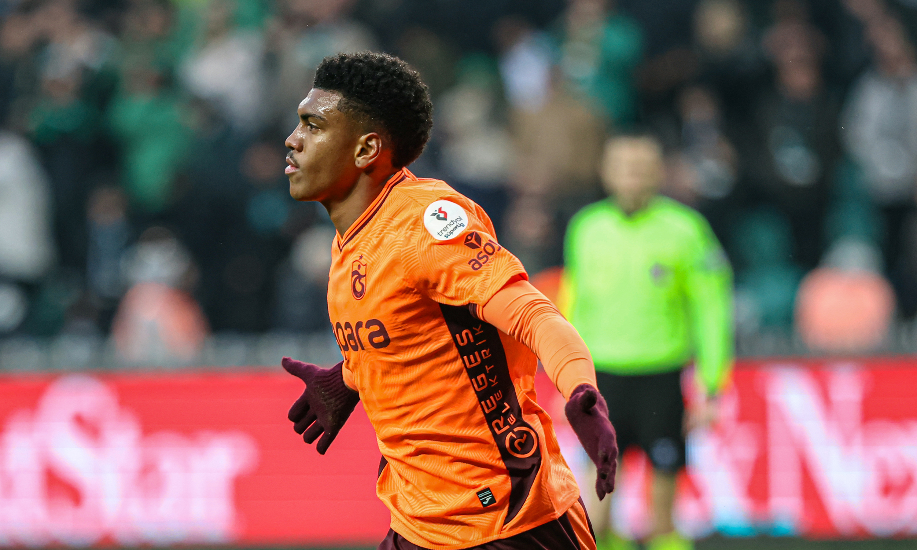 Trabzonspor'a Altın Madeni Çıktı: Zenit, Augusto İçin Kasa Boşaltıyor!