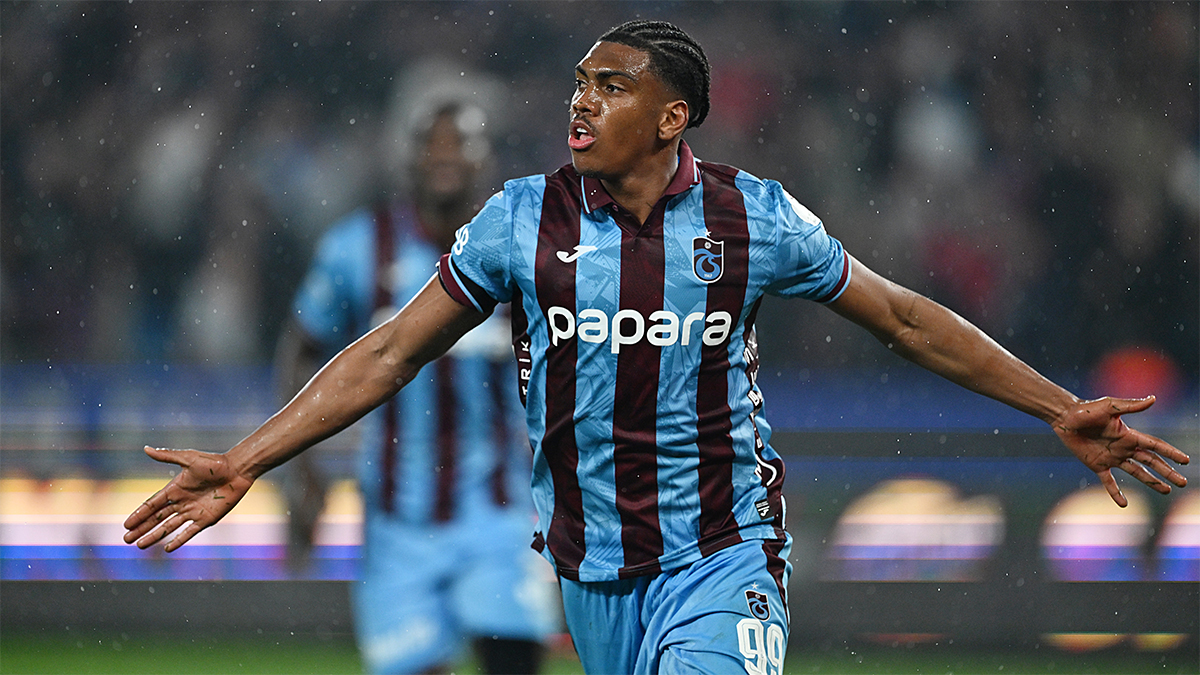 Trabzonspor'un 'Al-Sat' Ustası Augusto'yu Rusya'ya Yolladı: Kasa Şenlendi!