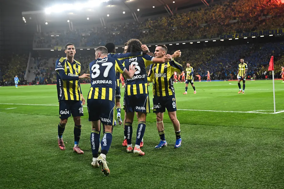 "Bir Tedesco başyapıtı" | Spor yazarları Galatasaray-Fenerbahçe derbisi için ne dedi? - 5