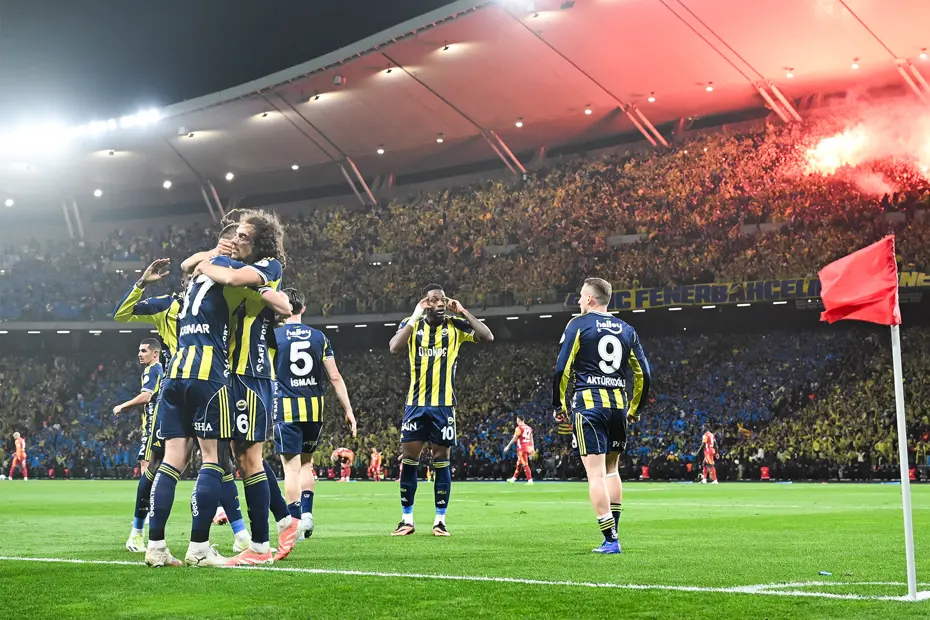 "Bir Tedesco başyapıtı" | Spor yazarları Galatasaray-Fenerbahçe derbisi için ne dedi? - 12