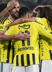 Fenerbahçe'nin Lyon maçı kamp kadrosunda 4 eksikFenerbahçe'nin Lyon maçı kamp kadrosunda 4 eksik