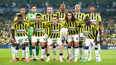 "Bazı oyuncular için tehlike sinyalleri" | Spor yazarları Fenerbahçe için ne dedi? "Bazı oyuncular için tehlike sinyalleri" | Spor yazarları Fenerbahçe için ne dedi?