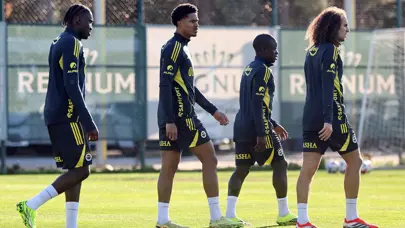 Fenerbahçe'ye Antalyaspor maçı öncesi 2 isimden iyi haber