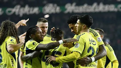 Fenerbahçe'nin kasasını dolduracak 6 futbolcu: Sezon sonu vedalaşılacak Fenerbahçe'nin kasasını dolduracak 6 futbolcu: Sezon sonu vedalaşılacak