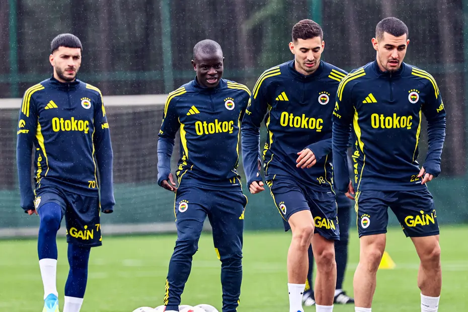 Tedesco'dan büyük ters köşe! İlk 11'de onu denedi - 2