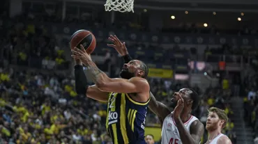 Fenerbahçe Beko ikinci yarı açıldı
