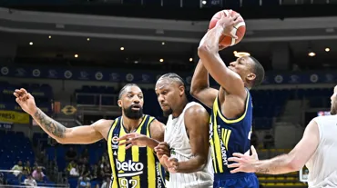 Fenerbahçe Beko ilk maçı zorlanmadan kazandı