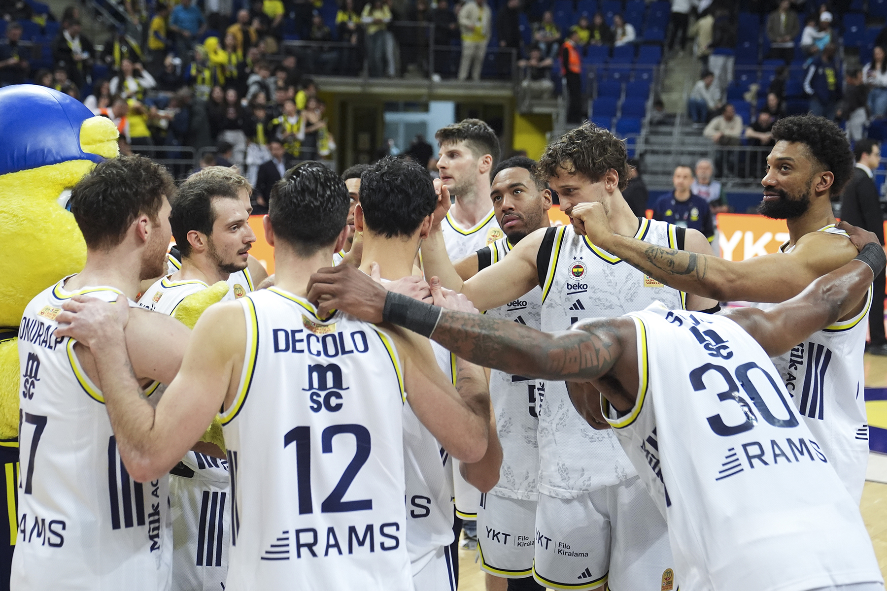 Fenerbahçe Beko, EuroLeague'de Kızılyıldız deplasmanında