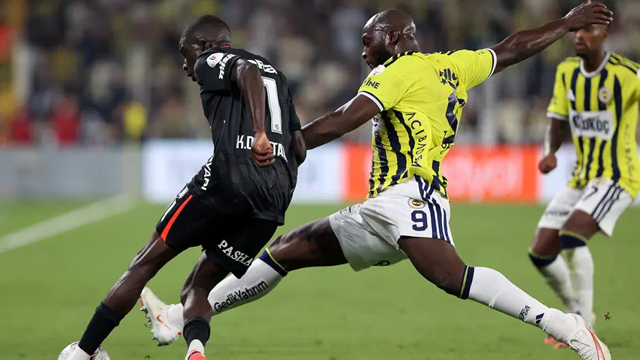 Avrupa, Fenerbahçe-Beşiktaş derbisini konuşuyor: Gündemlerinde tek bir isim vardı - 8