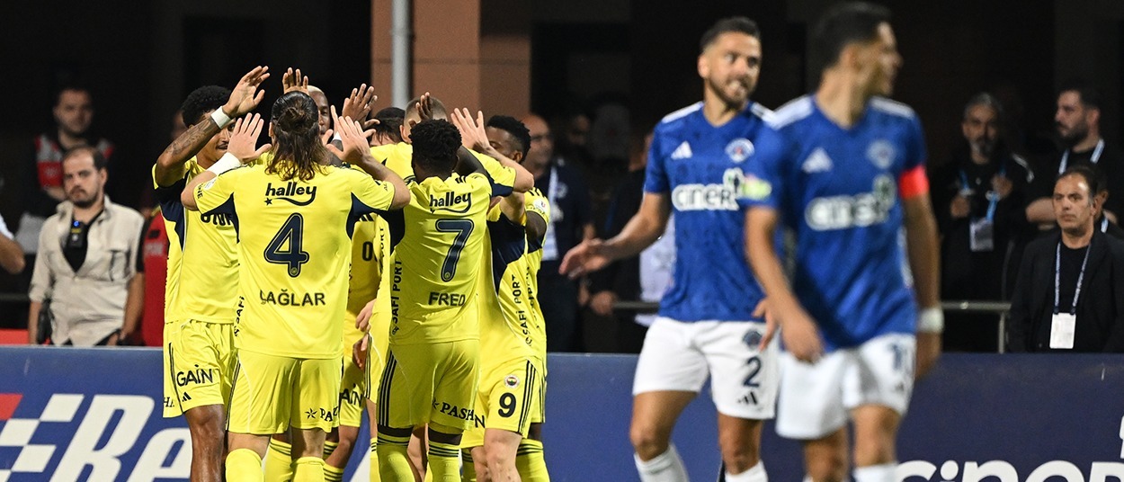 Fener, Kırmızı Kartı Görünce Kasımpaşa Maçında 'Uyku Modu'na Geçti: Ederson'dan İsyan!
