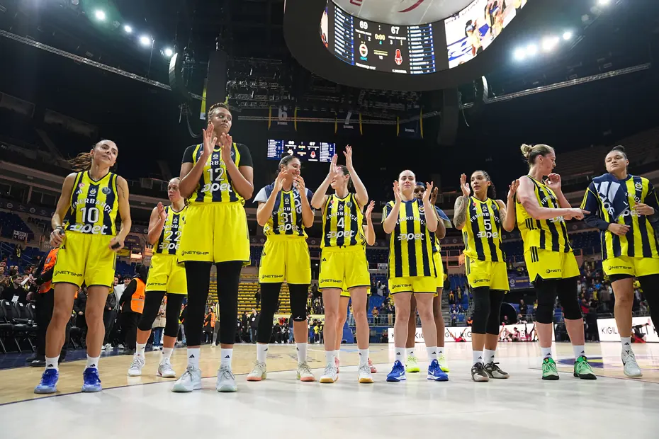 CANLI İZLE | Fenerbahçe - Spar Girona maçı ne zaman, saat kaçta, hangi kanalda? (EuroLeague yarı finali) - 3 CANLI İZLE | Fenerbahçe - Spar Girona maçı ne zaman, saat kaçta, hangi kanalda? (EuroLeague yarı finali) - 3