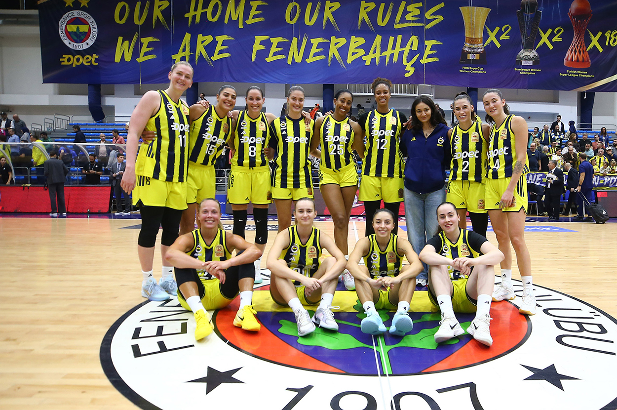 Fenerbahçe'den Emlak Konut'a 18 sayı fark