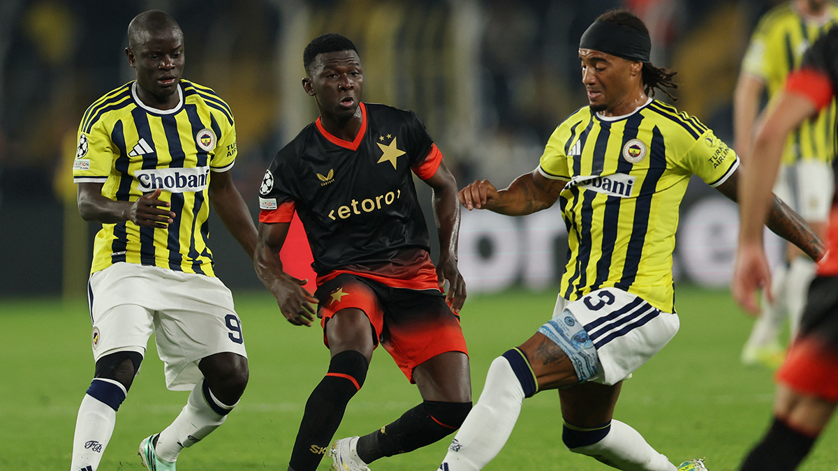 Çek basınından sıra dışı ifade! Fenerbahçe maçı bittiği gibi bunu konuşuyorlar