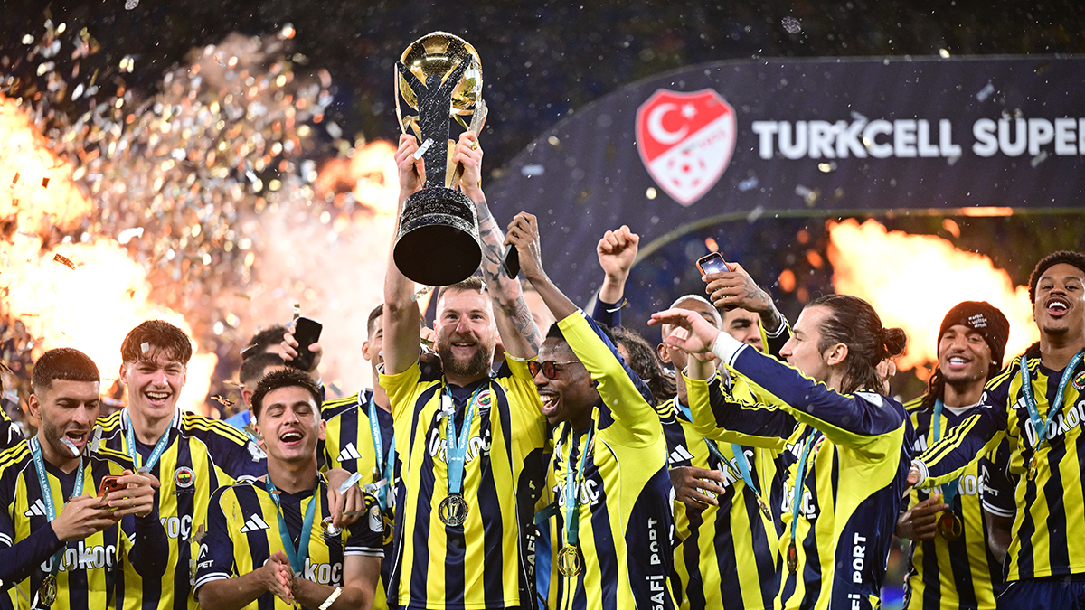 Herkes merak içindeydi! Fenerbahçe'nin Süper Kupa'dan cebine koyduğu rakam belli oldu