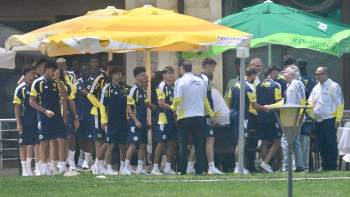 Fenerbahçe Kampı Değil, 'Toplantı Yaylası'!