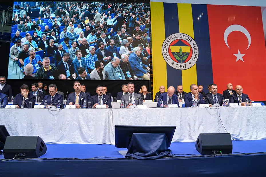 Fenerbahçe'de yönetime tam yetki: Oylamaya sunulan tüm maddeler kabul edildi - 5 Fenerbahçe'de yönetime tam yetki: Oylamaya sunulan tüm maddeler kabul edildi - 5