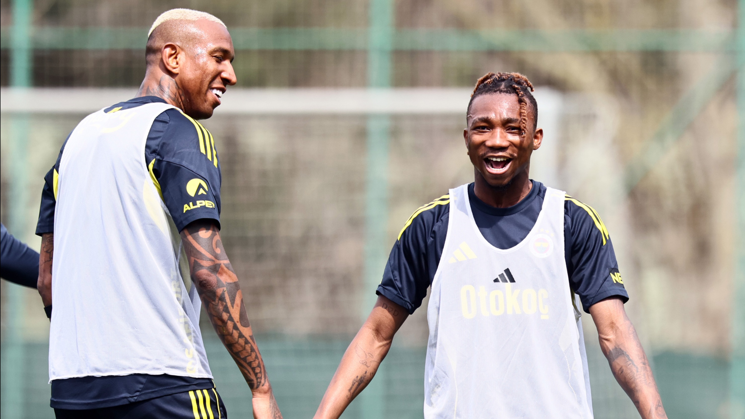 Fenerbahçe'de Beşiktaş derbisinin hazırlıkları sürüyor