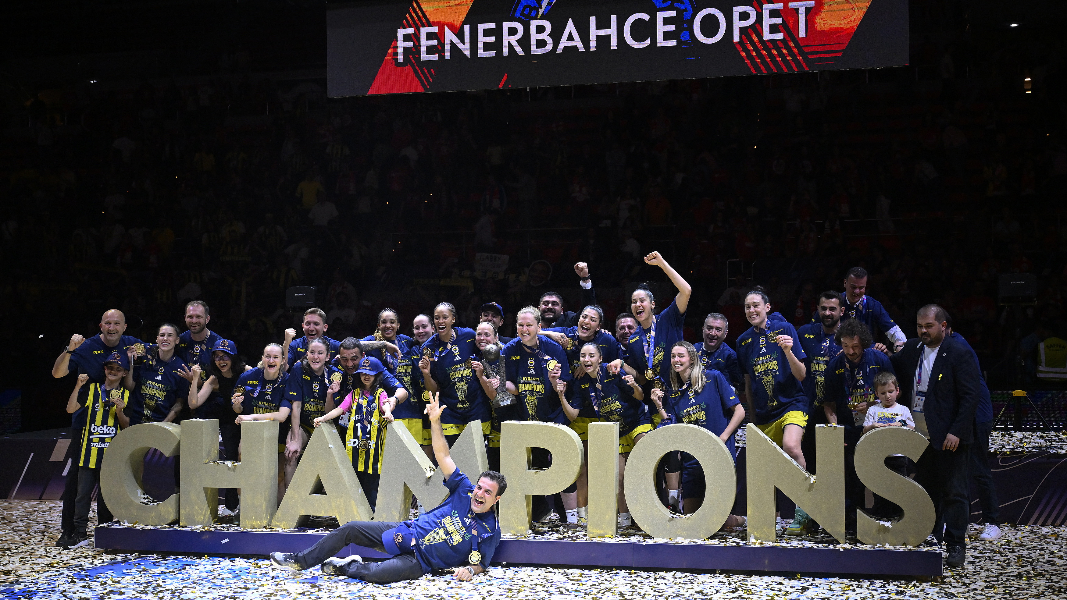 Kadınlar EuroLeague'de şampiyon Fenerbahçe Opet