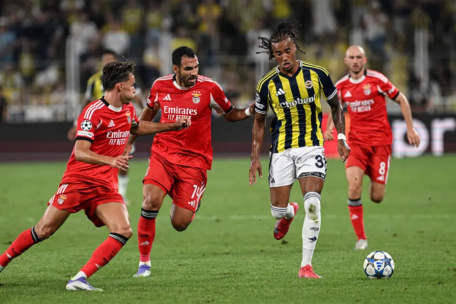 Ve Fenerbahçe'den tek cümlelik Kerem Aktürkoğlu açıklaması geldi - 5 Ve Fenerbahçe'den tek cümlelik Kerem Aktürkoğlu açıklaması geldi - 5