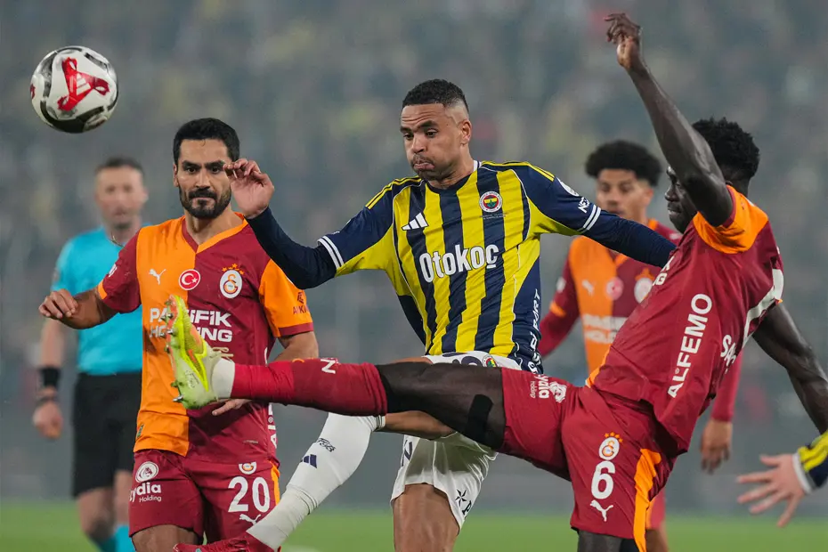 Fenerbahçe-Galatasaray derbisi tüm dünyada manşetleri yaktı! Herkes tek bir ismi konuşuyor - 3