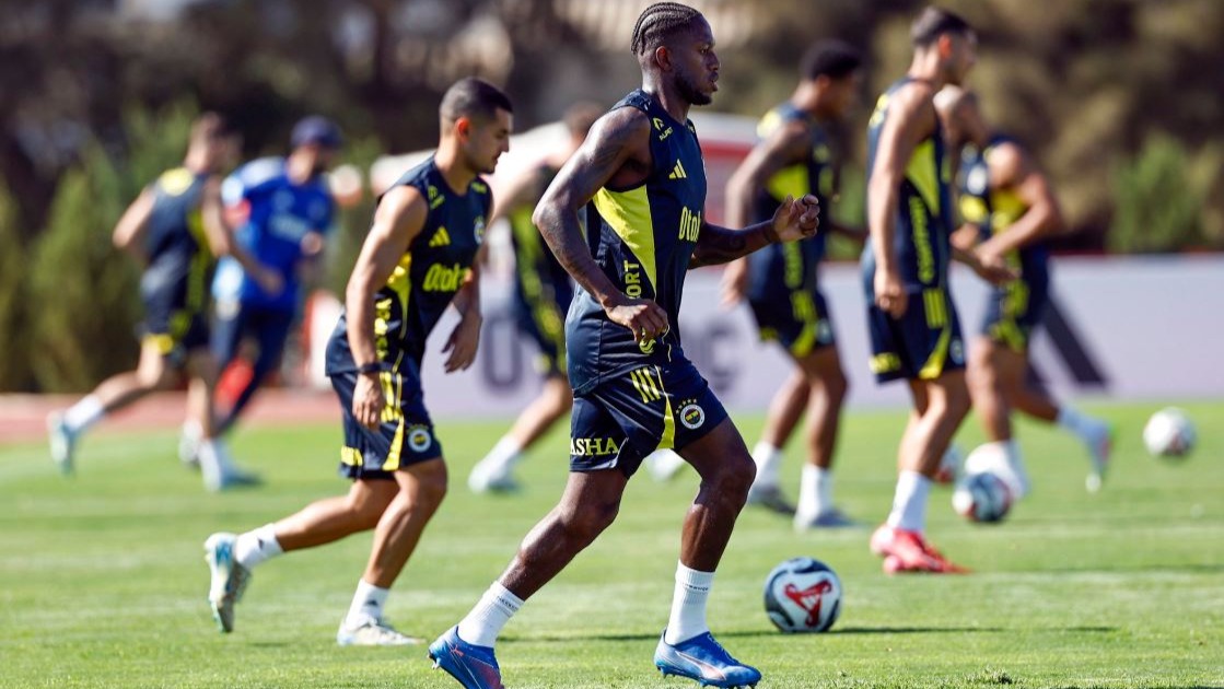 Fenerbahçe, Portekiz'de ilk maçına çıkıyor