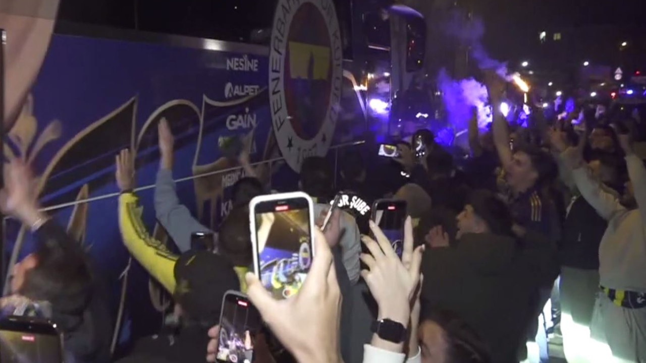 Samandıra'da Mangal mı Yakıldı? Fenerbahçe Zaferini 'Alev Alev' Kutladı!