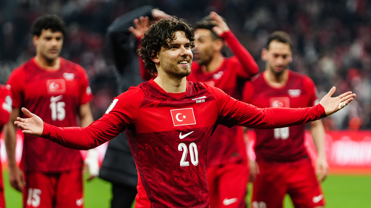 Ve Ferdi Kadıoğlu'ndan Fenerbahçe'ye geri dönüş için resmi açıklama geldi