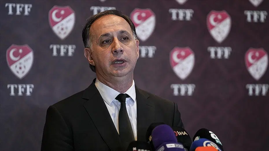 Dünya, Türk futbolundaki depremi konuşuyor! İtalya, Almanya, Fransa... Ferhat Gündoğdu manşetlerde - 3