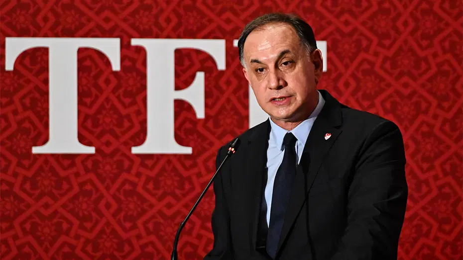 Dünya, Türk futbolundaki depremi konuşuyor! İtalya, Almanya, Fransa... Ferhat Gündoğdu manşetlerde - 2