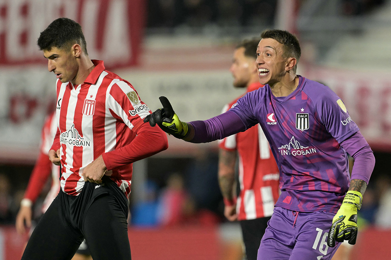 Sinirden çılgına dönen Muslera'dan Arjantin futbolunu çalkalayan açıklama: Manşetten verdiler