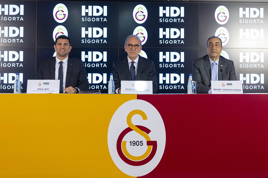 Mehmet Cibara, Galatasaray'ın yeni transferini açıkladı: "1 Haziran'dan itibaren Galatasaray'da"