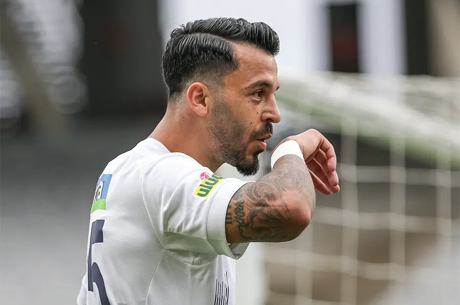 Kasımpaşa'da 2 isim cezalı duruma düştü: Fenerbahçe maçında yoklar - 3 Kasımpaşa'da 2 isim cezalı duruma düştü: Fenerbahçe maçında yoklar - 3