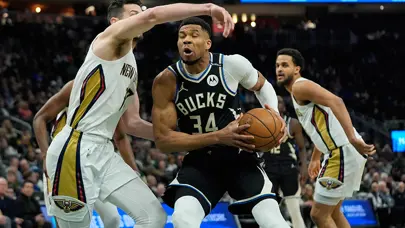 Giannis Antetokounmpo'dan "triple-double"