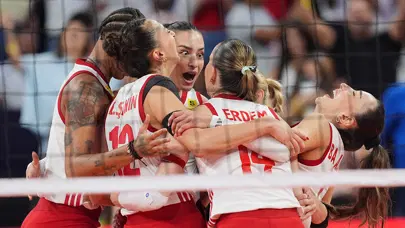 FİLENİN SULTANLARI | Türkiye - İtalya voleybol final maçı ne zaman, saat kaçta, hangi kanalda? FİLENİN SULTANLARI | Türkiye - İtalya voleybol final maçı ne zaman, saat kaçta, hangi kanalda?