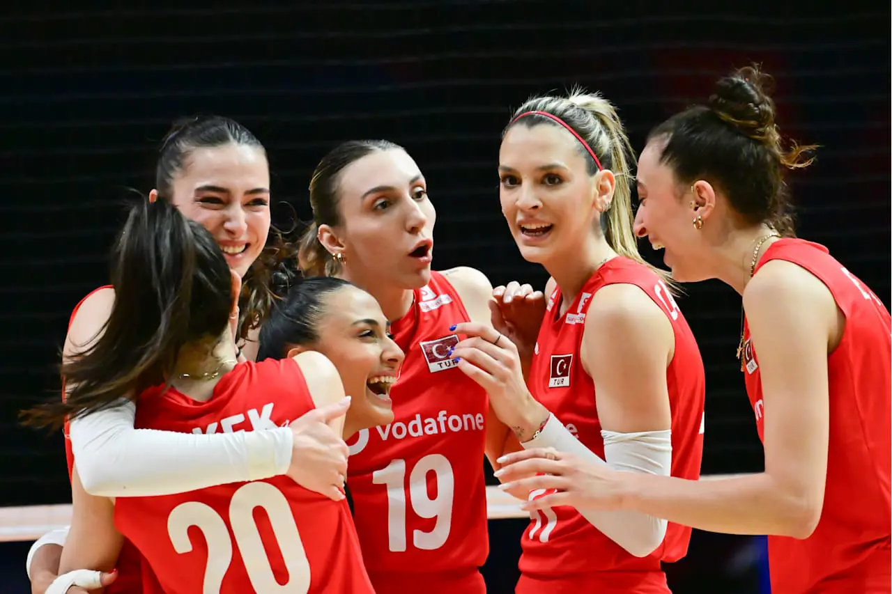Milletler Ligi | Filenin Sultanları maçı hangi kanalda? Hollanda - Türkiye voleybol maçı ne zaman, saat kaçta?