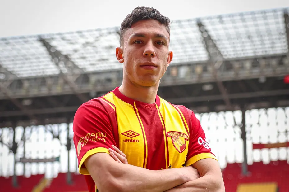 Göztepe, Olaitan'ın yerini Belçika'dan doldurdu: Transfer resmen açıklandı - 3