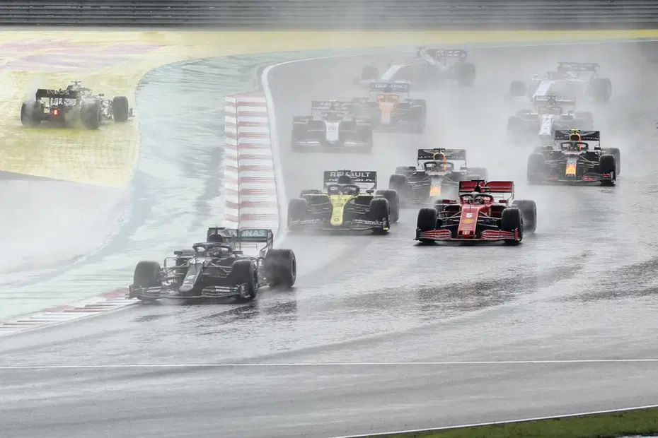 Lewis Hamilton'ın Formula 1 tarihine geçtiği pist: Türkiye Grand Prix'sinin rekorları ve ilkleri - 3