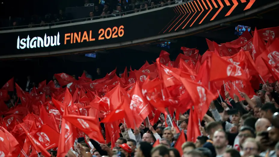 Avrupa Ligi finalinde tribünler tıklım tıklım: İstanbul'daki atmosfer herkesi büyüledi - 12