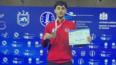 Türk eskrim tarihinde 103 yıl sonra bir ilk: Furkan Yaman destan yazdı