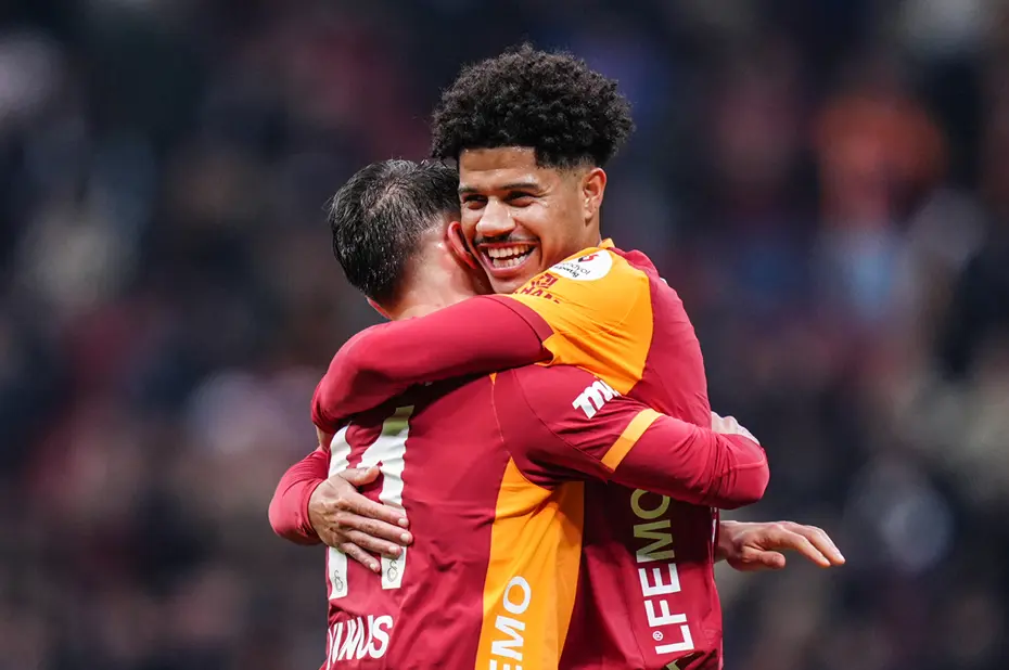 Gabriel Sara'dan maç sonu flaş sözler: "Kulübede olduğum için mutlu değilim" - 4