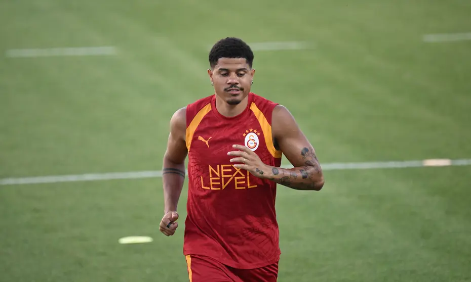 Galatasaray yeni sezonu Kemerburgaz Tesisleri'nde açtı - 2 Galatasaray yeni sezonu Kemerburgaz Tesisleri'nde açtı - 2