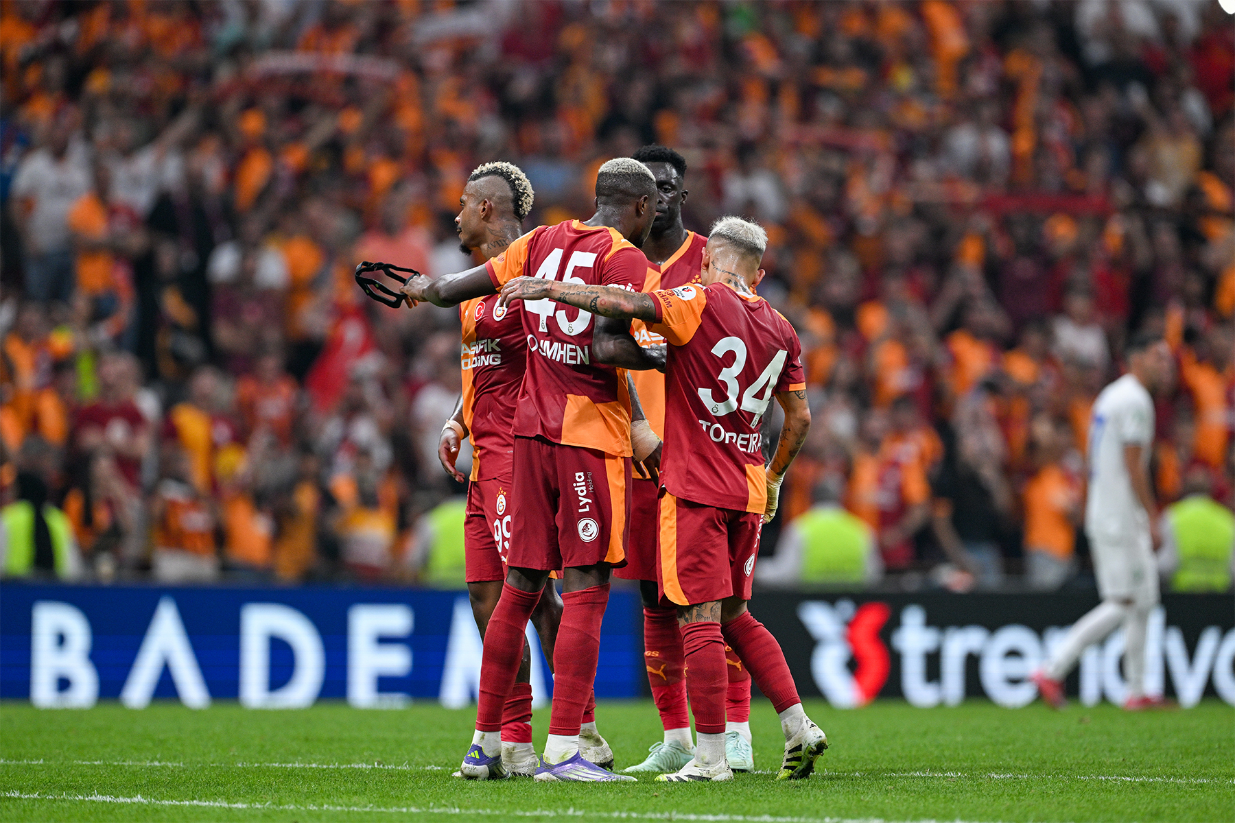 Frankfurt'ta Bilet Fiyatları Uçtu: Maç Değil, Sanki Ev Satıyorlar!